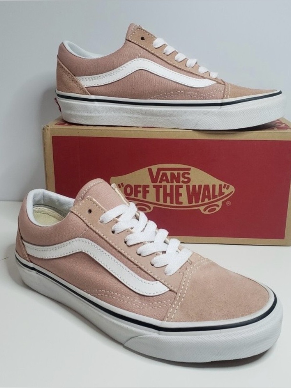 NWT Retro Light Pink Vans  Skater shoes size 8